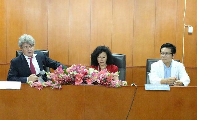 'Tố' bác sĩ kê thuốc phá thai làm mất con: Bệnh viện sẽ kiện bệnh nhân? ảnh 2