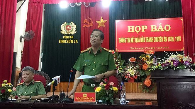 Kêu gọi 30 người liên quan trùm ma túy tại Lóng Luông đầu thú ảnh 2