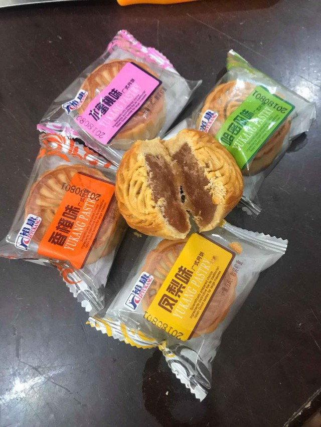 Tràn ngập bánh trung thu Trung Quốc 2.200 đồng/chiếc, hạn sử dụng tới nửa năm ảnh 4