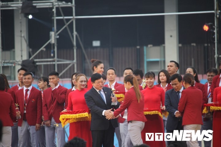 Khoảnh khắc ấn tượng lễ vinh danh những 'người hùng' ASIAD 2018 tại SVĐ Mỹ Đình ảnh 14