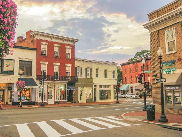 Dấu ấn 'miền Tây Hoa Kỳ' Western Village giữa lòng FLC Quảng Bình ảnh 7