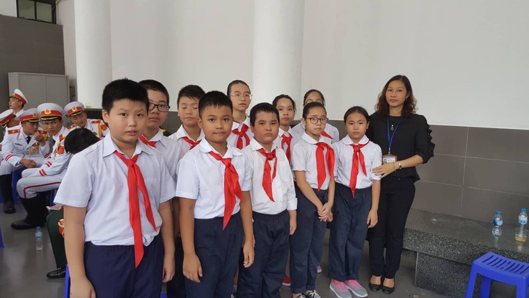 Món quà của Chủ tịch nước và vành khăn trắng ngày Quốc tang ảnh 8