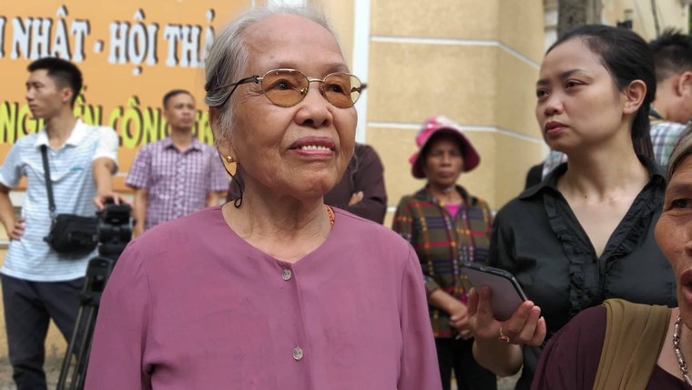 Món quà của Chủ tịch nước và vành khăn trắng ngày Quốc tang ảnh 4