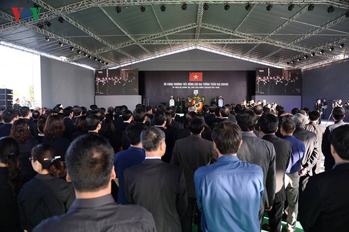 Lễ viếng Chủ tịch nước Trần Đại Quang tại quê nhà Ninh Bình ảnh 7