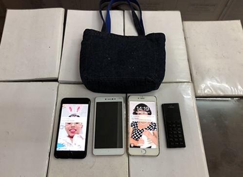 Đặc nhiệm Sài Gòn vây bắt nhóm vờ va chạm xe để trộm tài sản ảnh 1