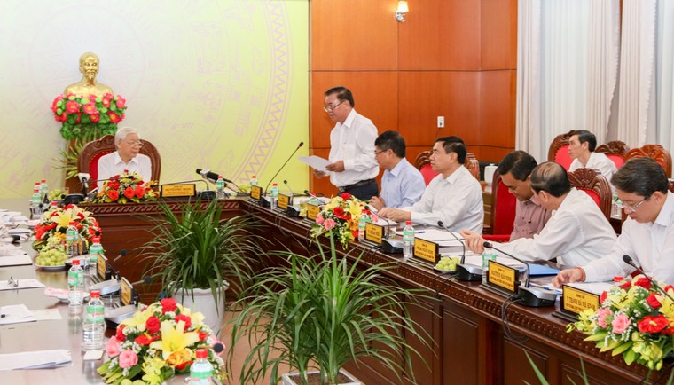 Tổng Bí thư, Chủ tịch nước: Xây dựng Đắk Lắk trở thành trung tâm của Tây Nguyên ảnh 1