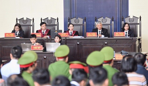 7 điều đặc biệt tại phiên toà xét xử ông Phan Văn Vĩnh ảnh 1