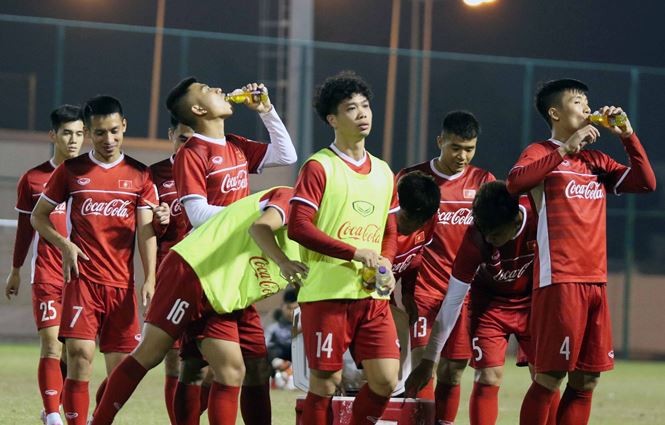 Việt Nam tập buổi thứ 2 ở Qatar, thầy Park đón tin vui từ Trọng Hoàng ảnh 8