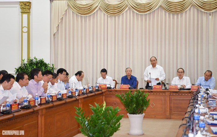 Thủ tướng: Cùng bàn, cùng xốc tới đưa TP.HCM phát triển ảnh 2