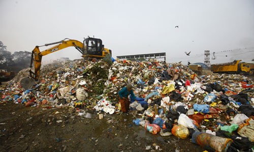 Cuộc khủng hoảng ở thủ đô Nepal khi bãi rác bị dân phong tỏa ảnh 1