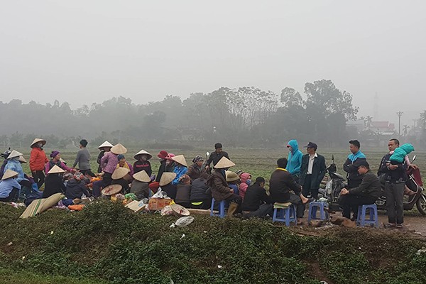 Sự cố rác tràn lòng đường Thủ đô: Chỉ cầm cự được 3-4 ngày ảnh 3