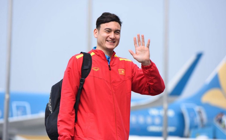 Thầy Park và học trò rạng rỡ ngày về Việt Nam ảnh 3