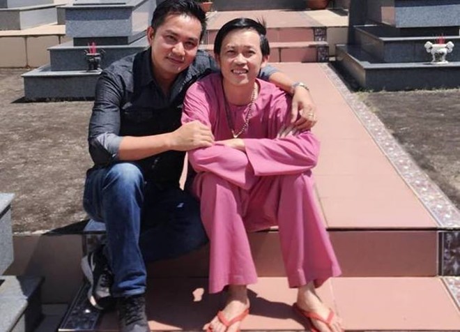 Hoài Linh tổ chức tiệc đầu năm cùng gia đình khi con trai về Việt Nam ảnh 3