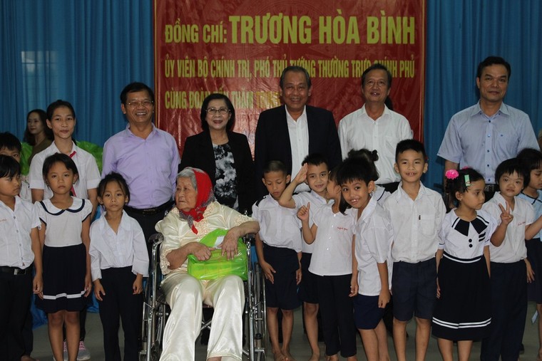 Cả xã hội cùng chăm lo để trẻ khuyết tật vươn lên ảnh 2