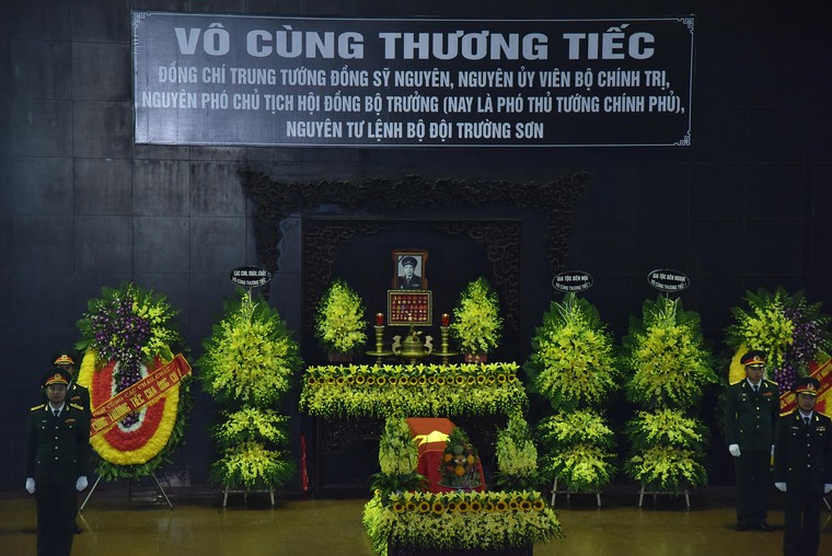 Tổ chức trọng thể Lễ tang đồng chí Đồng Sỹ Nguyên ảnh 7