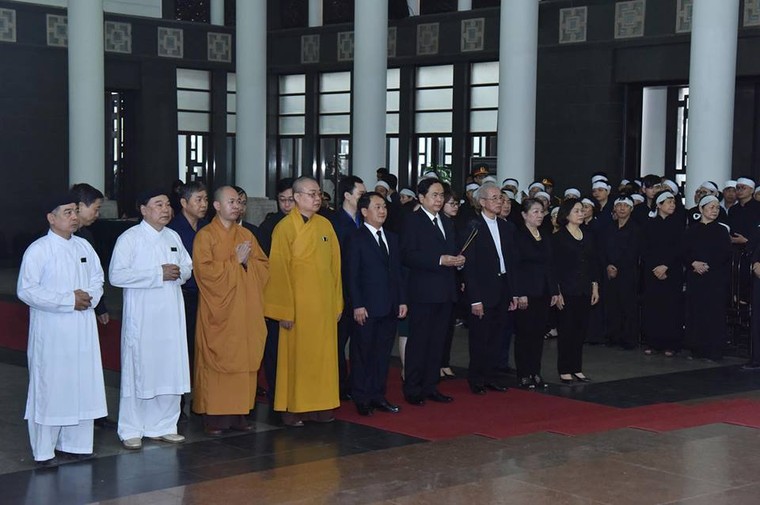 Tổ chức trọng thể Lễ tang đồng chí Đồng Sỹ Nguyên ảnh 6