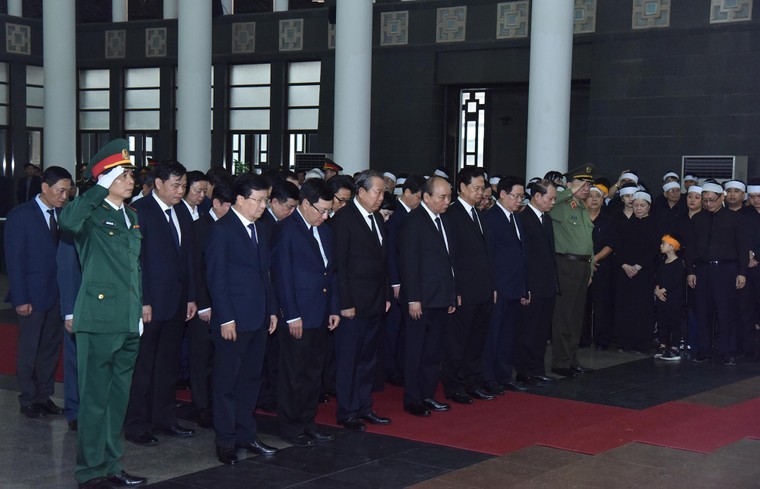 Tổ chức trọng thể Lễ tang đồng chí Đồng Sỹ Nguyên ảnh 4