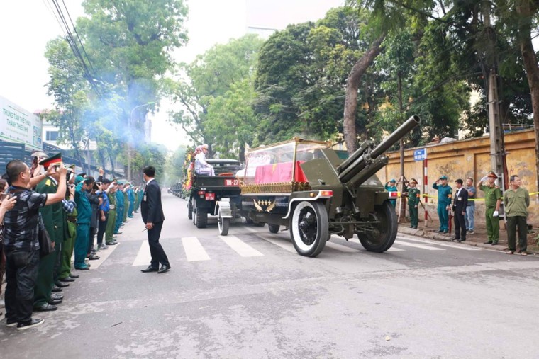 Lễ di quan nguyên Chủ tịch nước, Đại tướng Lê Đức Anh về nơi an nghỉ cuối cùng ảnh 7