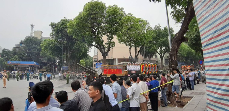 Lễ di quan nguyên Chủ tịch nước, Đại tướng Lê Đức Anh về nơi an nghỉ cuối cùng ảnh 9