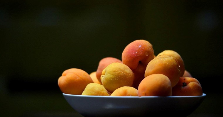 Cá hồi và những thực phẩm tốt cho sức khỏe trong mùa nóng ảnh 7