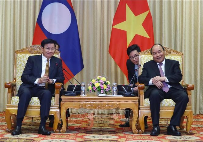 Thủ tướng Nguyễn Xuân Phúc tiếp Thủ tướng CHDCND Lào ảnh 1