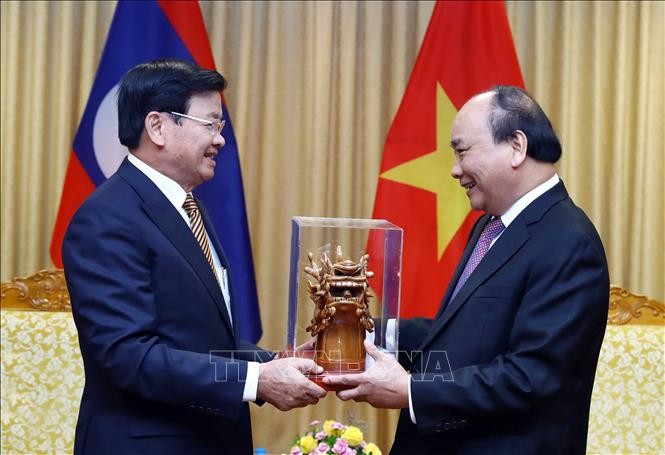 Thủ tướng Nguyễn Xuân Phúc tiếp Thủ tướng CHDCND Lào ảnh 4