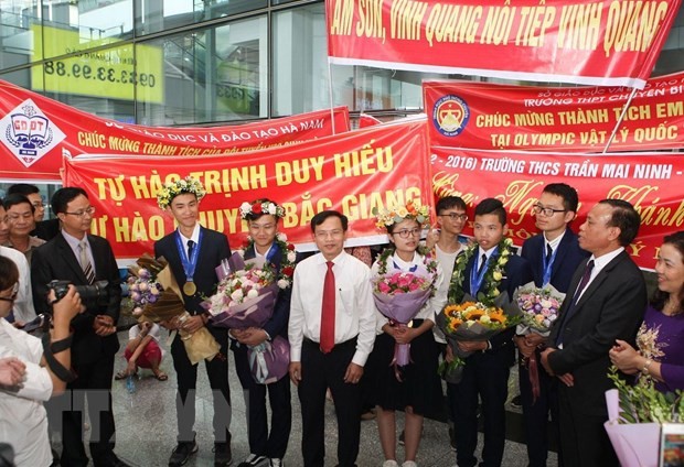 Cậu học trò hai lần giành Huy chương Olympic Vật lý quốc tế ảnh 2