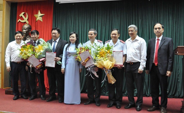 Công bố nhân sự mới Bộ Y tế ảnh 1