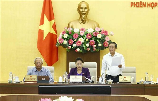 Bế mạc Phiên họp thứ 36 của Ủy ban Thường vụ Quốc hội ảnh 1