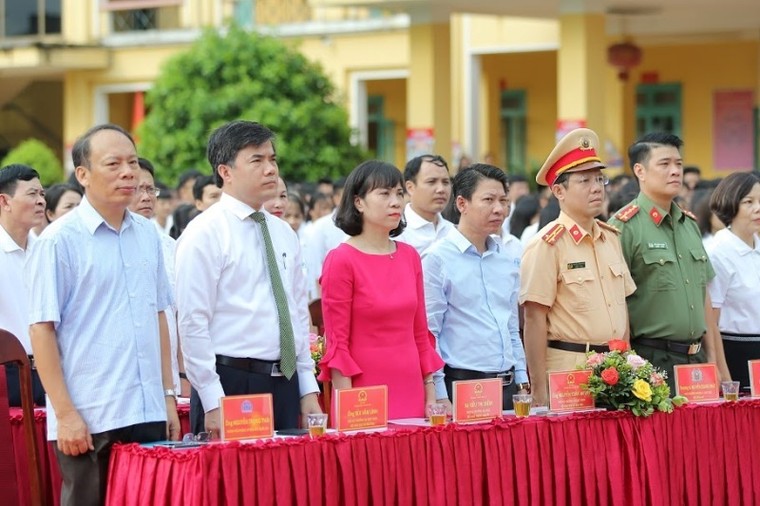 Phát động chương trình 'Học sinh nói không với đồ uống có cồn' ảnh 1