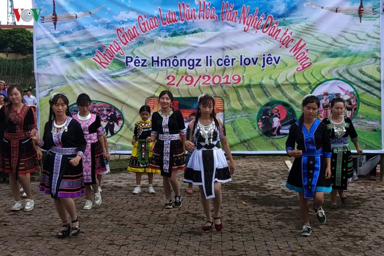 Đồng bào các dân tộc Lai Châu vui tết Độc lập ảnh 6