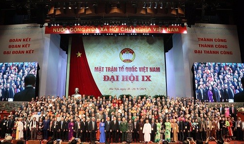 Ông Trần Thanh Mẫn tái đắc cử Chủ tịch Ủy ban Trung ương MTTQ Việt Nam ảnh 1