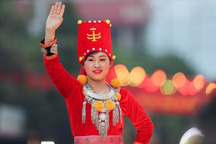 Ấn tượng màn đại Xòe Thái khai mạc Lễ hội văn hóa, du lịch Mường Lò 2019 ảnh 6