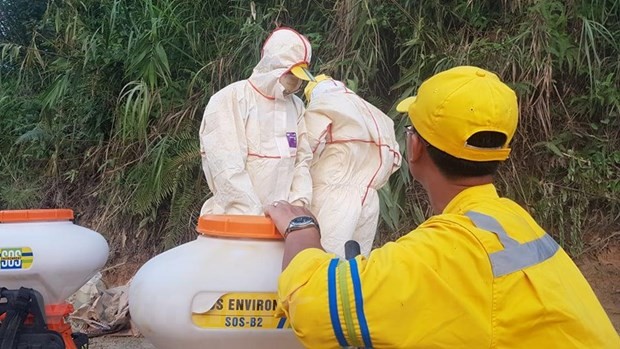 Vụ xả dầu thải đầu nguồn nước: Dùng vi sinh vật 'ăn dầu' xử lý ảnh 3