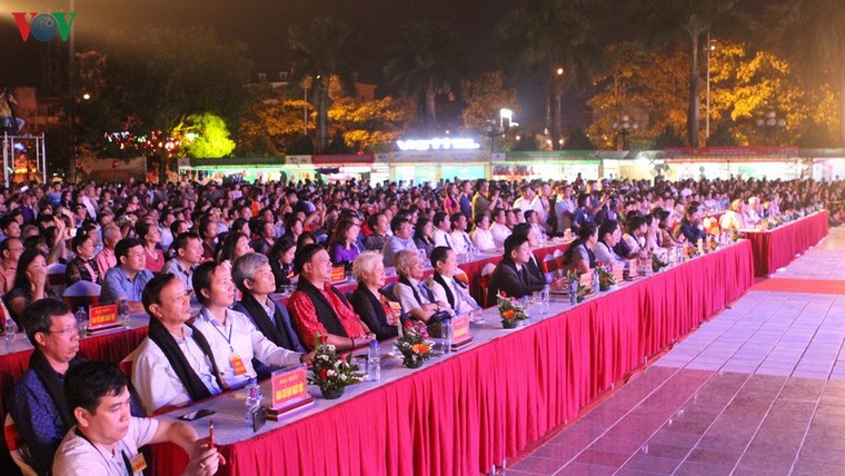 Khai mạc Ngày hội văn hóa dân tộc Thái lần thứ II ảnh 4