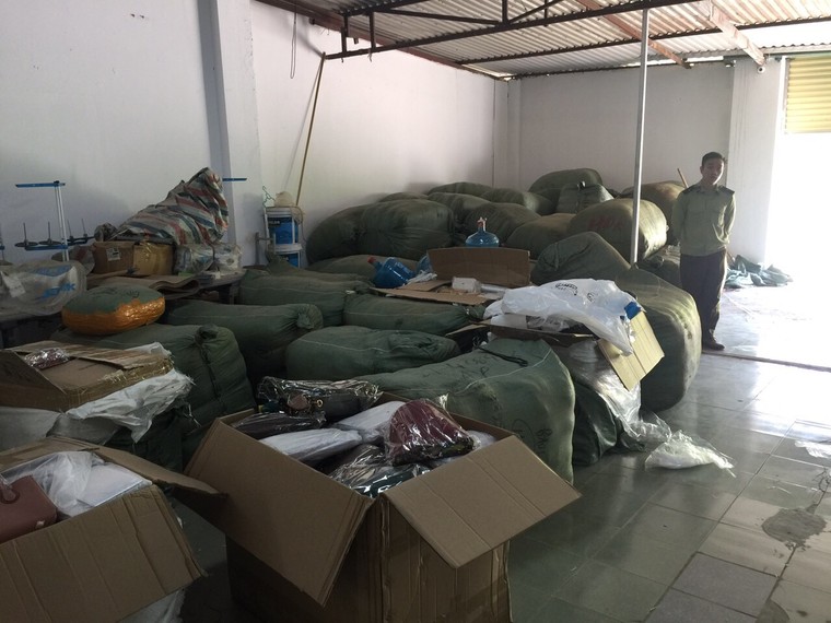 Nghi vấn hàng Trung Quốc 'đội lốt' hàng hiệu Việt ảnh 4