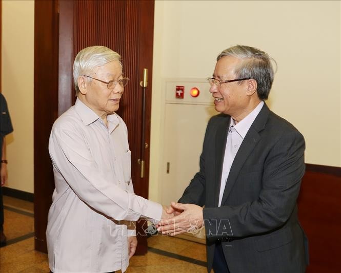 Tổng Bí thư, Chủ tịch nước chủ trì họp Thường trực Ban Chỉ đạo Trung ương về phòng, chống tham nhũng ảnh 1