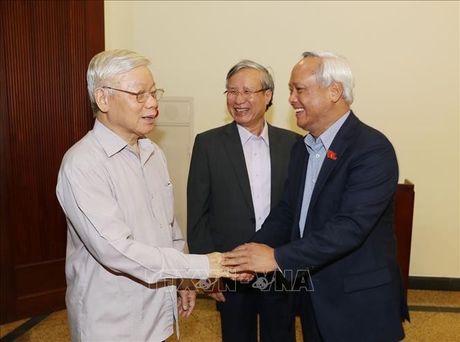 Tổng Bí thư, Chủ tịch nước chủ trì họp Thường trực Ban Chỉ đạo Trung ương về phòng, chống tham nhũng ảnh 2