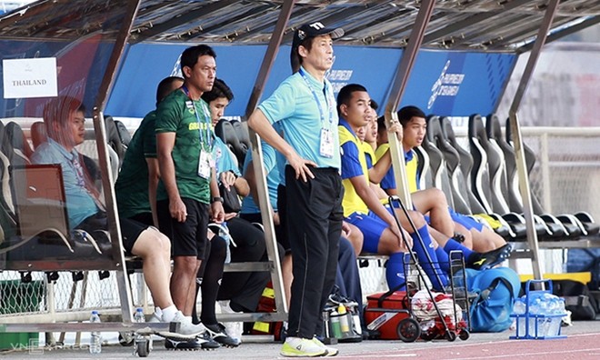 Thua tan nát trước U22 Indonesia, 'Voi chiến' nguy cơ bị loại sớm ảnh 2