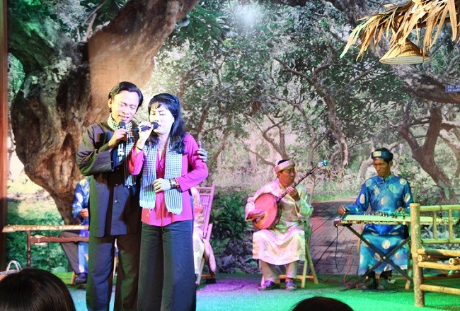 TPHCM liên kết hợp tác phát triển du lịch với 13 tỉnh thành đồng bằng sông Cửu Long ảnh 2