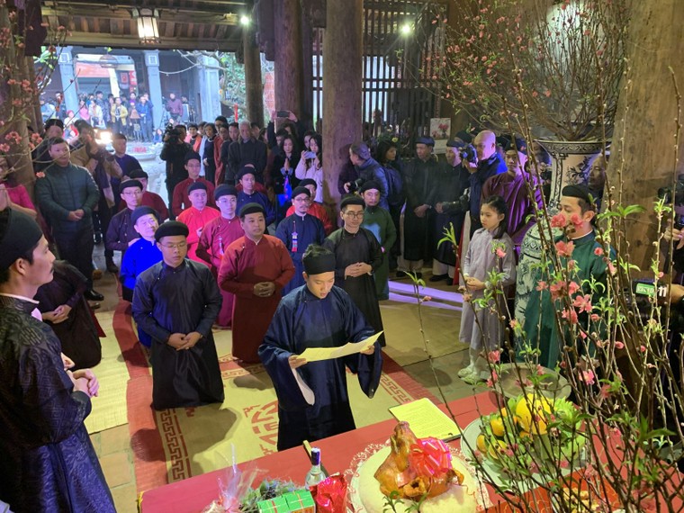 Gìn giữ giá trị văn hoá truyền thống ‘Tết Phố’ ảnh 4