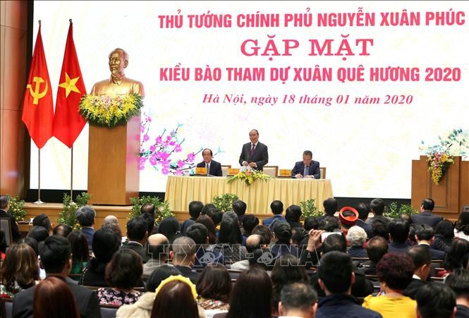 Thủ tướng gặp mặt kiều bào tham dự chương trình Xuân Quê hương 2020 ảnh 2