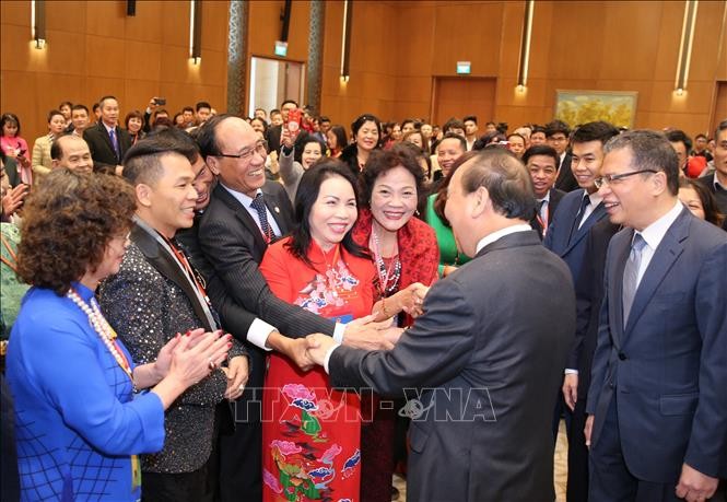 Thủ tướng gặp mặt kiều bào tham dự chương trình Xuân Quê hương 2020 ảnh 3