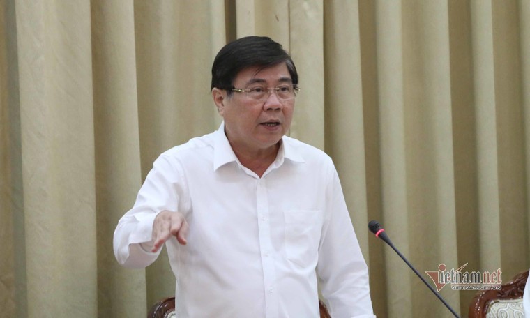 TP.HCM vẫn băn khoăn về thời gian đi học lại ảnh 1