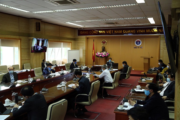 Phó Thủ tướng Vũ Đức Đam: Chúng ta phải chuẩn bị tinh thần dịch còn kéo dài ảnh 1