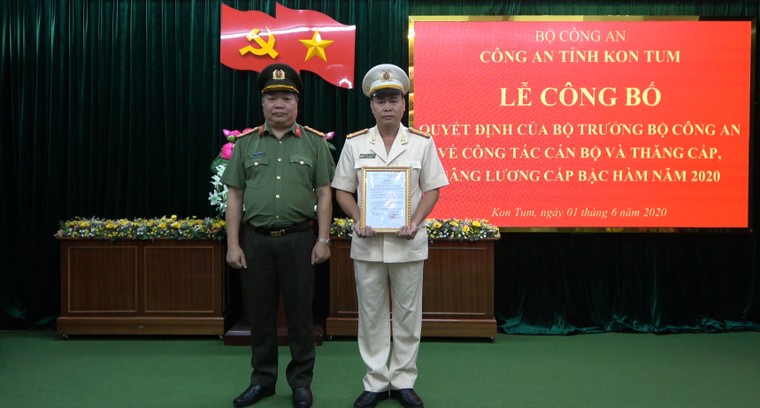 Bổ nhiệm tân Giám đốc, Phó Giám đốc Công an 5 tỉnh ảnh 5