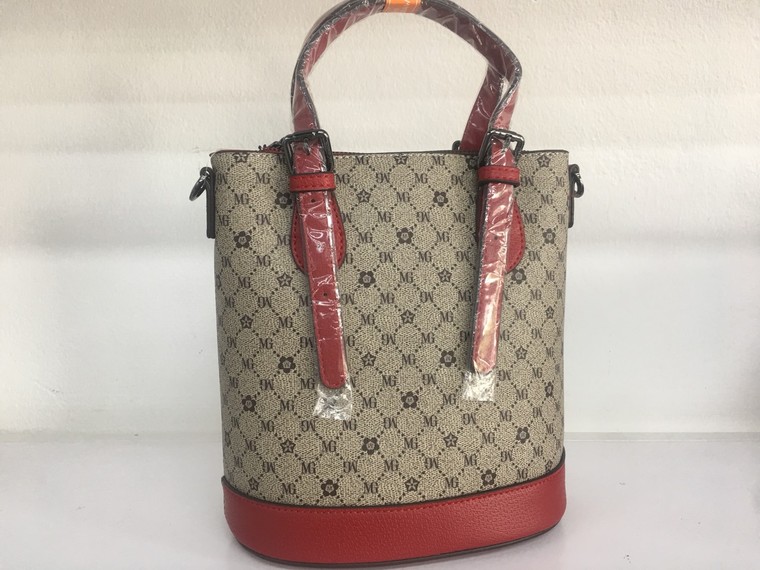 Hải Dương đồng loạt ra quân tạm giữ gần lượng lớn hàng hoá không rõ nguồn gốc, nhập lậu, giả nhãn hiệu ảnh 5