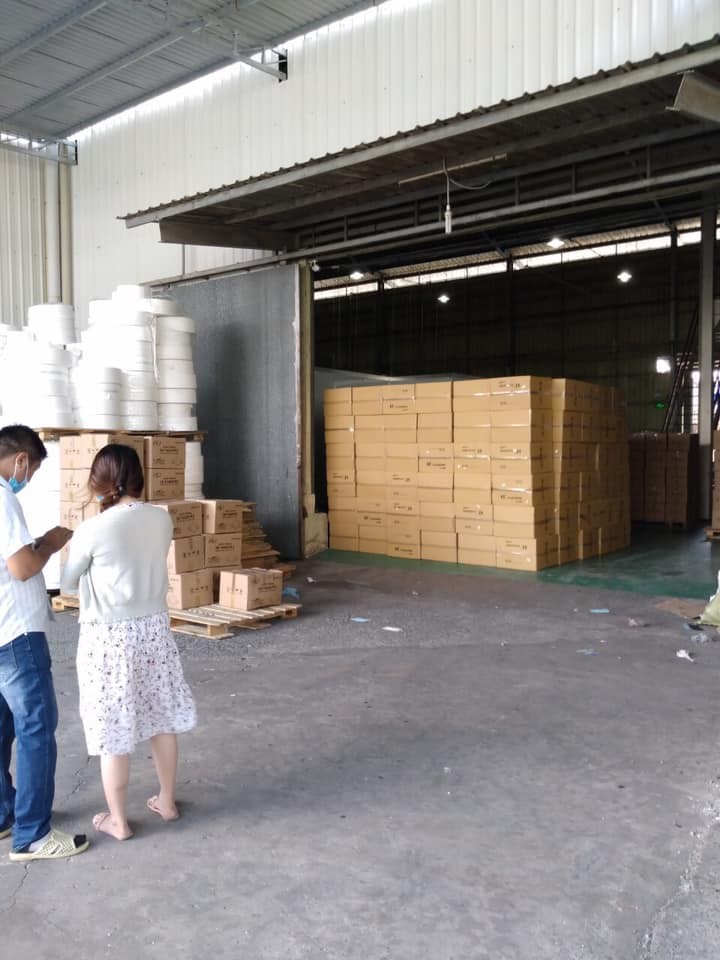 Nóng: Thu giữ hơn 150.000 khẩu trang 3M giả tại TP HCM ảnh 1