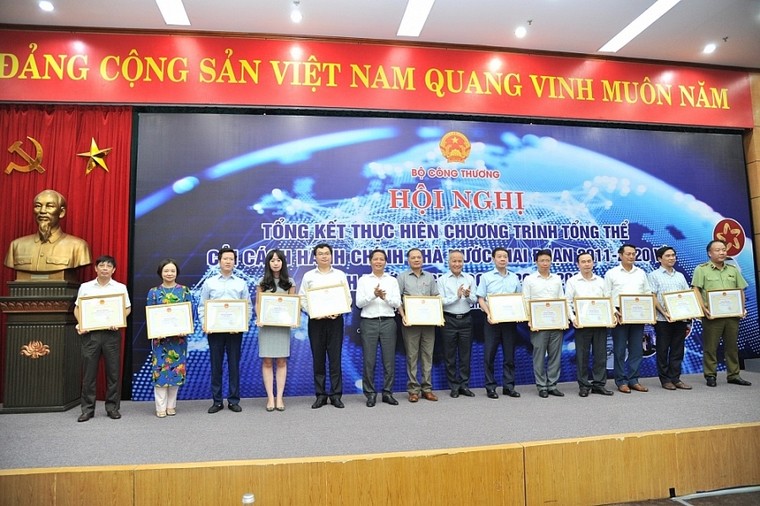 Bộ Công Thương là một trong những Bộ đi đầu trong cải cách thủ tục hành chính ảnh 6