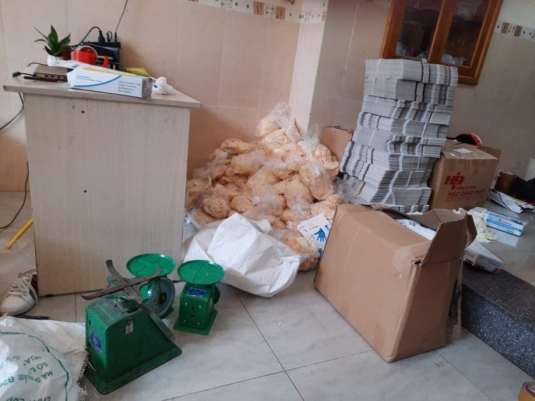 Thu giữ hơn 3 triệu khẩu trang không rõ nguồn gốc trong 1 đợt kiểm tra ảnh 1